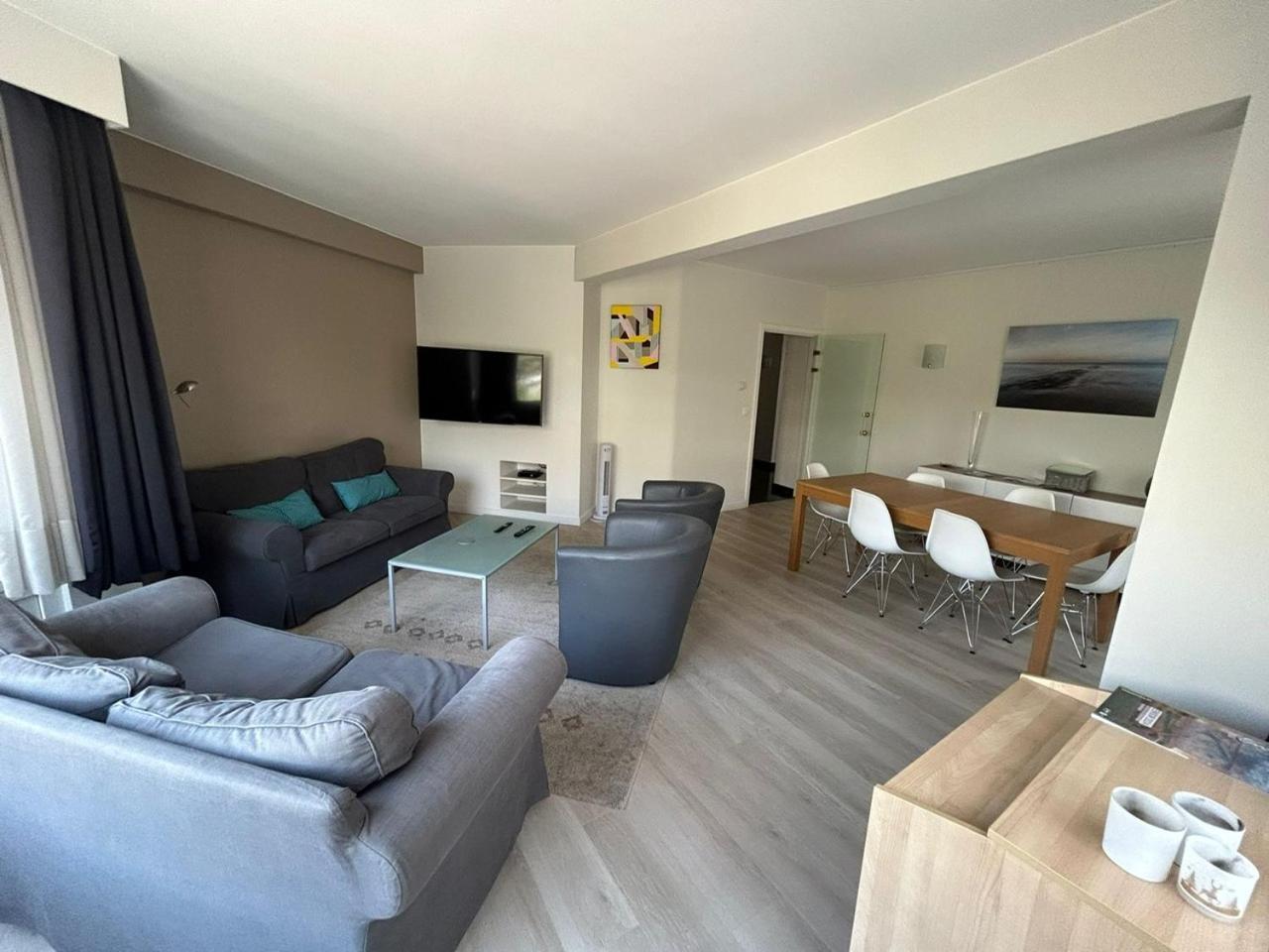 3 Bedroom Apartment Nearby The Sea Ostende Kültér fotó