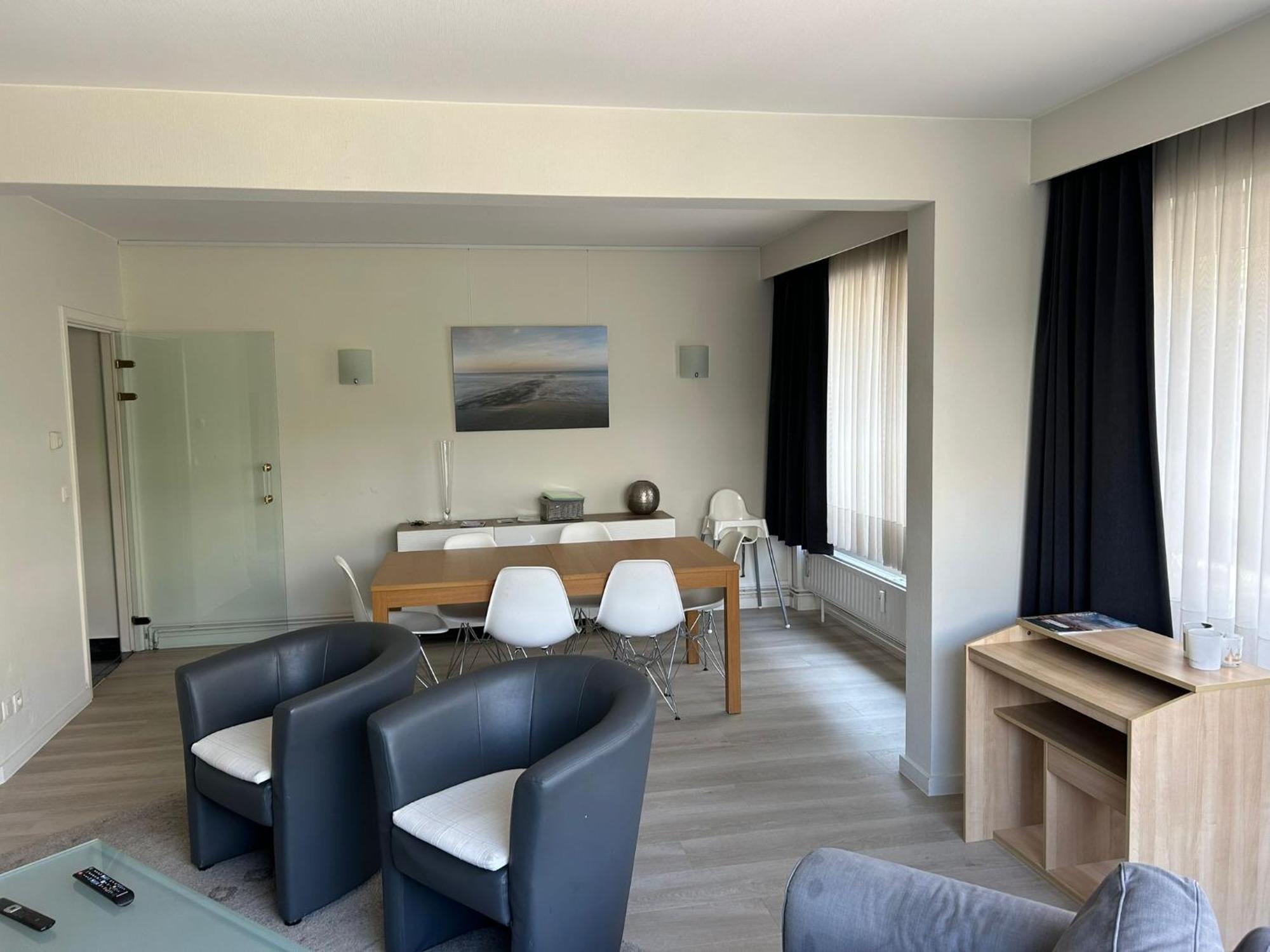 3 Bedroom Apartment Nearby The Sea Ostende Kültér fotó